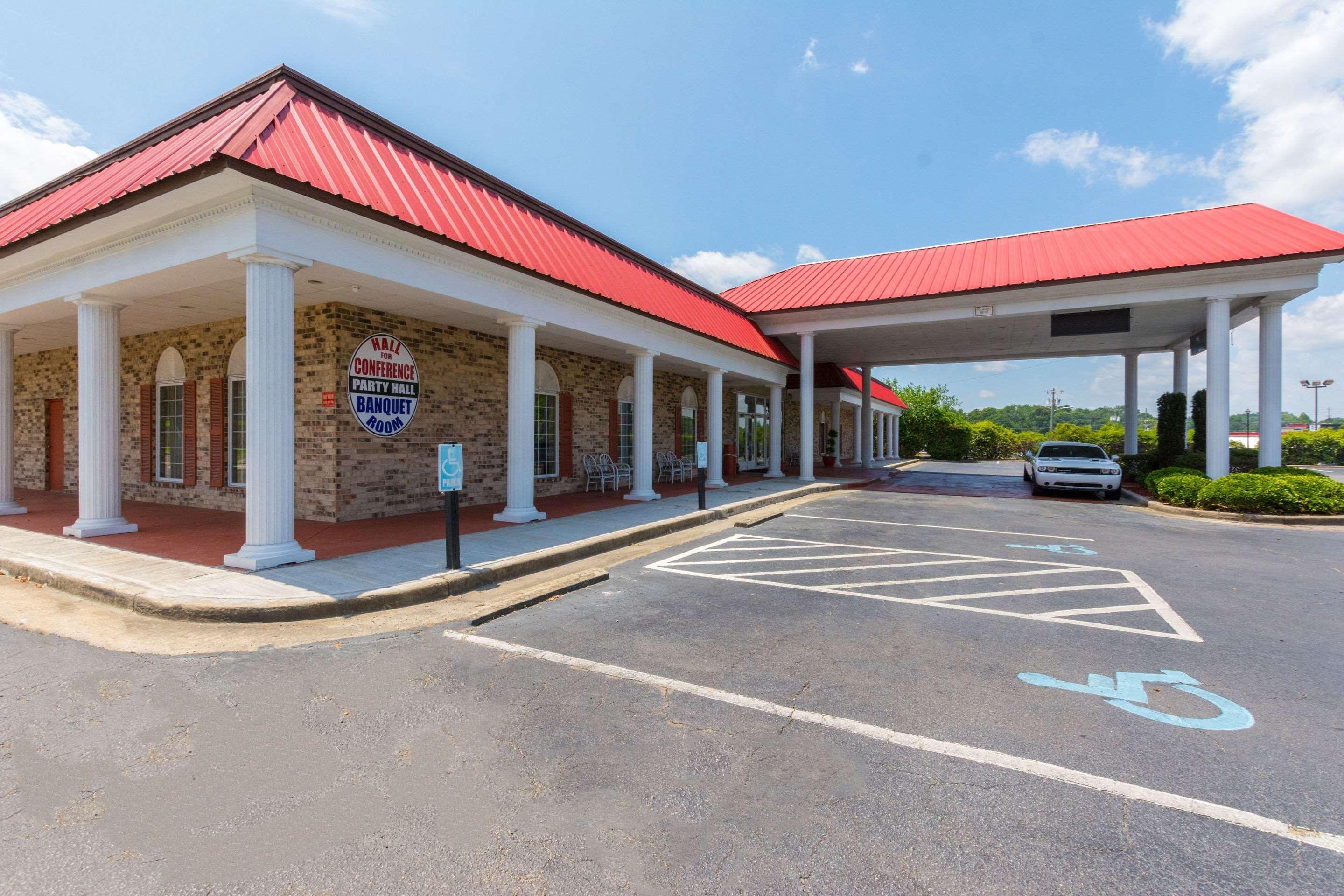 Econo Lodge Inn & Suites Orangeburg Zewnętrze zdjęcie